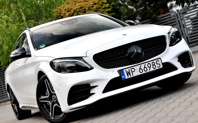 mercedes benz krynki Mercedes-Benz Klasa C cena 134900 przebieg: 140000, rok produkcji 2019 z Krynki